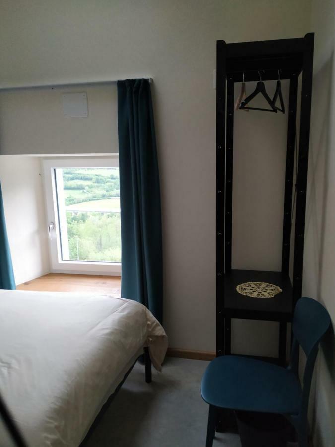 B & W Kriz Bed & Breakfast Ajdovščina Bagian luar foto